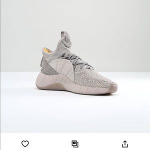 Meet your Posher, Emmanuel